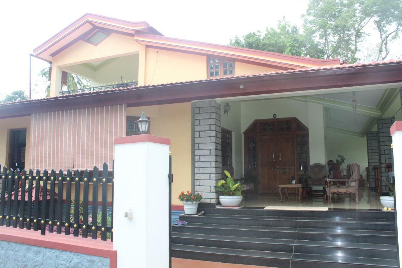 Whistling Woods Farm Stay Kushalnagar Exterior photo